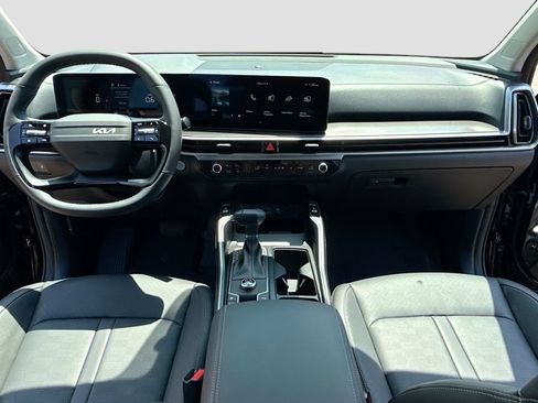 New 2026 Kia Sorento S FWD image 3