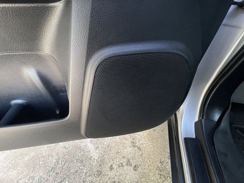 Used 2018 Toyota 4Runner SR5 RWD image 23