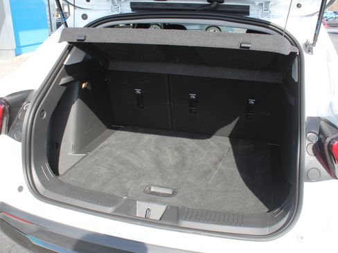 New 2026 Chevrolet Trax ACTIV w/ Sunroof Package image 27