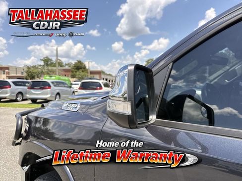 Used 2020 RAM 1500 Laramie AWD/4WD image 12