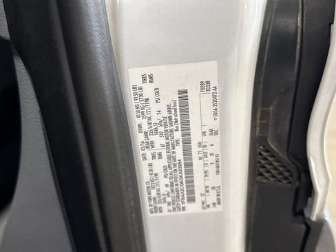 Used 2016 Ford Transit 350 XLT RWD image 10