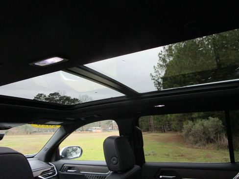 New 2026 GMC Acadia Denali image 19