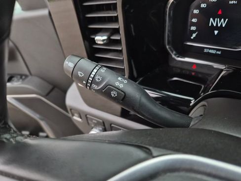 Used 2024 GMC Sierra 1500 Elevation image 22