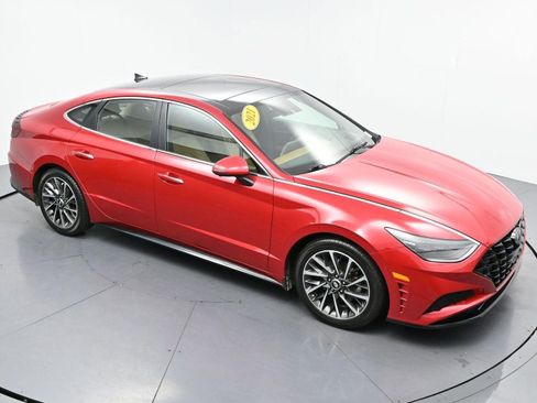 Used 2021 Hyundai Sonata Limited w/ Preferred Accessory Package FWD image 43