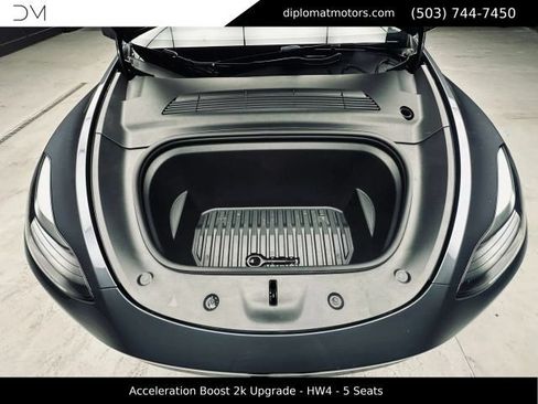 Used 2023 Tesla Model Y Long Range AWD/4WD image 41