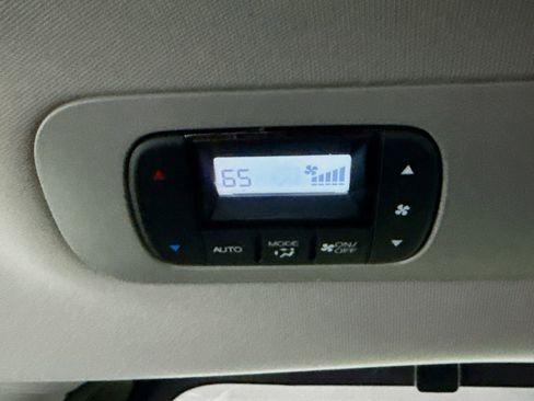 Used 2024 Honda Odyssey Touring image 32