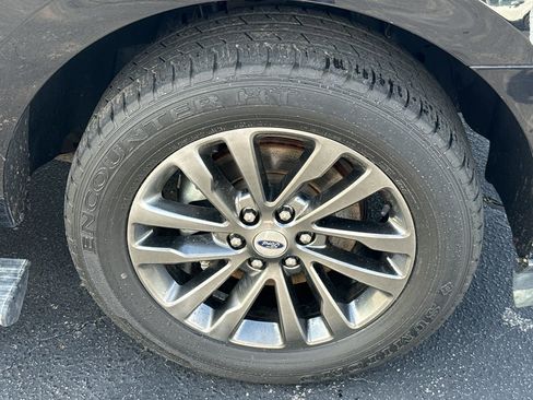 Used 2020 Ford Expedition Limited RWD image 38