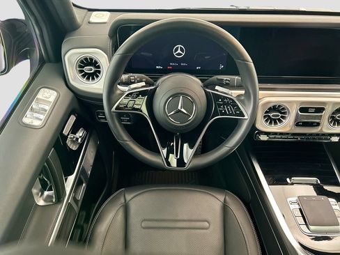 Certified 2025 Mercedes-Benz G 550 image 10
