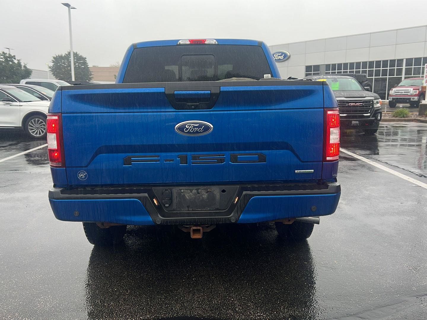 Used 2018 Ford F150 XLT w/ Equipment Group 302A Luxury AWD/4WD image 8