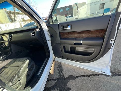 Used 2019 Ford Flex Limited AWD/4WD image 28