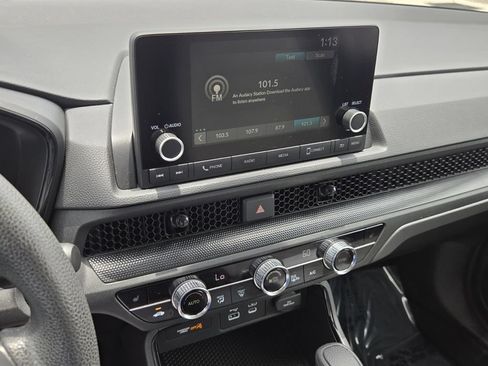 Certified 2025 Honda CR-V EX image 20