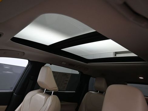 Used 2023 INFINITI QX60 Luxe w/ Cargo Package image 29