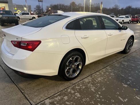 Used 2024 Chevrolet Malibu LT image 6