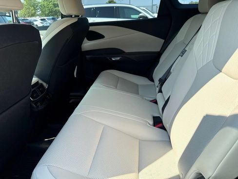 Used 2023 Lexus RX 350 Premium w/ Cold Area Package AWD/4WD image 30