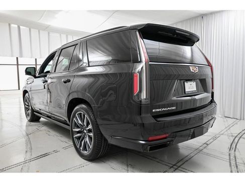 Certified 2023 Cadillac Escalade Sport w/ Touring Package image 5