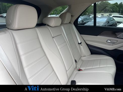 Certified 2024 Mercedes-Benz GLE 450e 4MATIC image 27