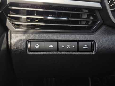 Used 2023 Nissan Altima 2.5 SL FWD image 24