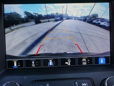 Used 2023 GMC Acadia AT4 w/ Technology Package image 35