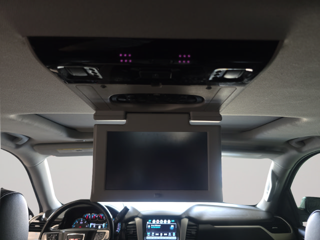 Used 2019 GMC Yukon XL SLT w/ Premium Edition AWD/4WD image 30