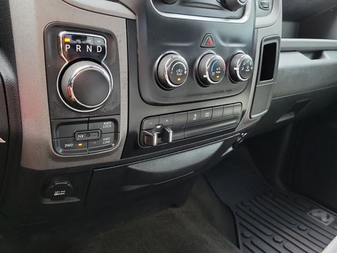 Used 2015 RAM 1500 Tradesman w/ Popular Equipment Group AWD/4WD image 26