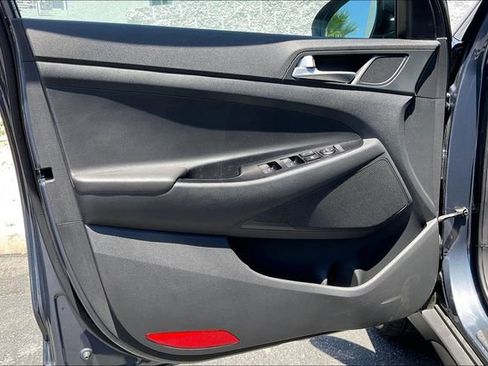 Used 2021 Hyundai Tucson SE FWD image 22
