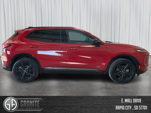 New 2025 Buick Envision Sport Touring image 4