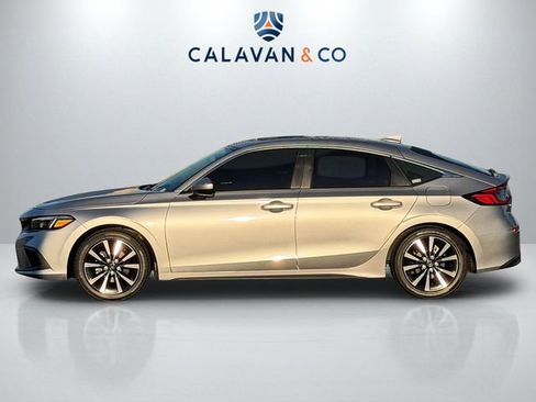 Used 2023 Honda Civic EX-L image 4