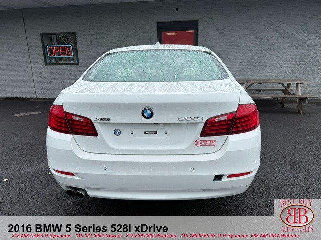Used 2016 BMW 528i xDrive Sedan AWD/4WD image 4
