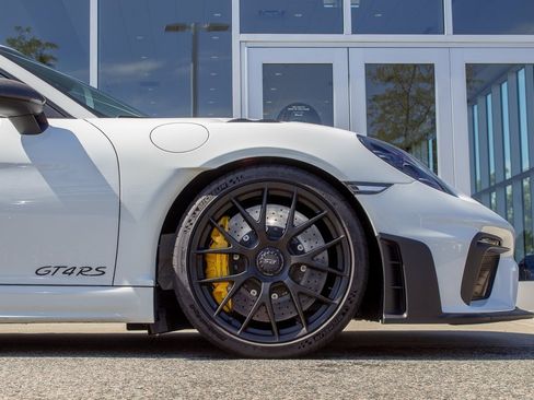 Used 2024 Porsche 718 Cayman GT4 RS w/ Weissach Package image 5
