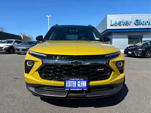Certified 2024 Chevrolet TrailBlazer RS w/ Convenience Package AWD/4WD image 3