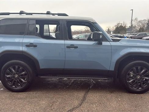 Used 2024 Toyota Land Cruiser image 3