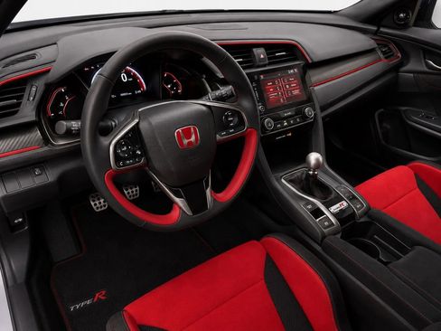 Used 2019 Honda Civic Type R image 11