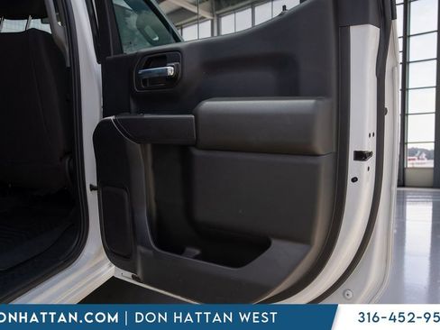 Used 2022 Chevrolet Silverado 1500 Custom RWD image 19