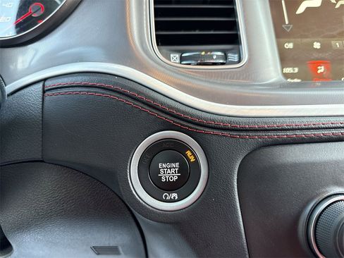 Used 2022 Dodge Charger Scat Pack image 19