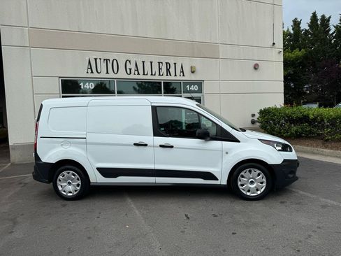 Used 2017 Ford Transit Connect XL FWD image 6