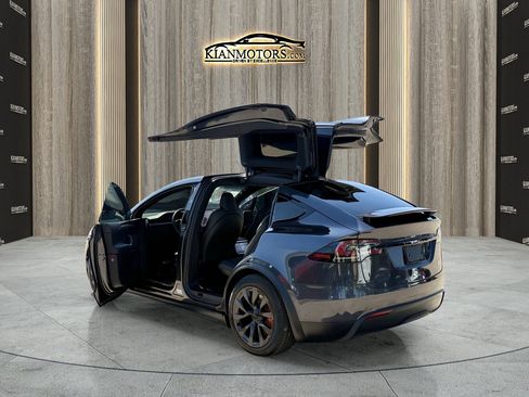 Used 2025 Tesla Model X Plaid AWD/4WD image 27