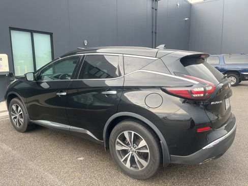 Used 2019 Nissan Murano SV AWD/4WD image 2