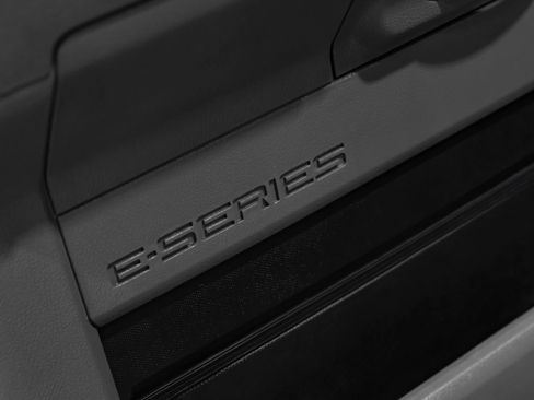 Used 2014 Ford E-350 and Econoline 350 Super Duty w/ Power Group image 40