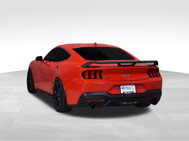 Used 2024 Ford Mustang GT RWD image 8