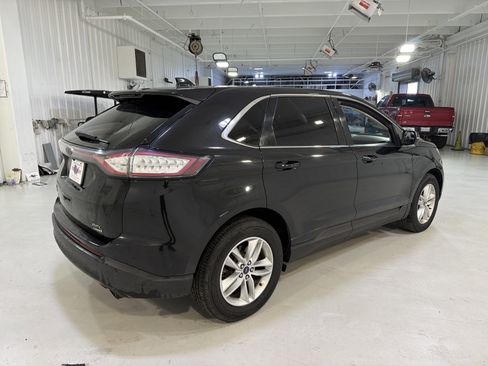 Used 2015 Ford Edge SEL image 5