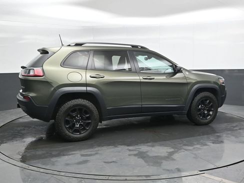 Used 2020 Jeep Cherokee Trailhawk w/ Comfort/Convenience Group image 2