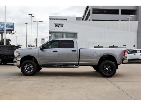 Used 2024 RAM 3500 Big Horn image 3