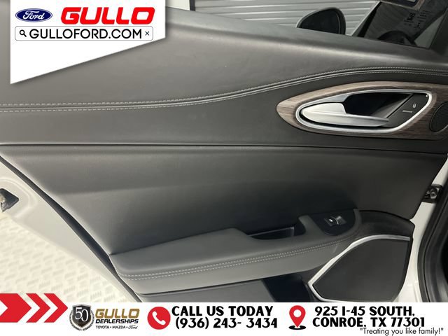 Used 2019 Alfa Romeo Giulia Ti w/ Quick Order Package 22X Lusso AWD/4WD image 16