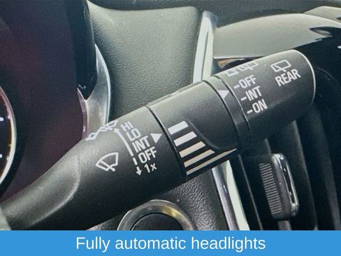 Used 2022 Chevrolet Traverse Premier image 14