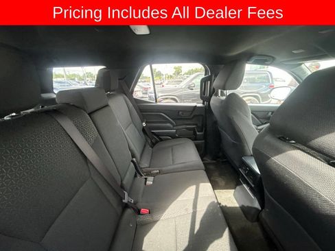 Used 2025 Toyota 4Runner SR5 AWD/4WD image 4