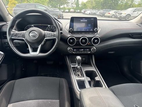 Used 2022 Nissan Sentra SR FWD image 14