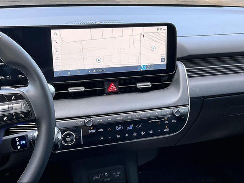 Used 2025 Hyundai Ioniq 5 SEL RWD image 6