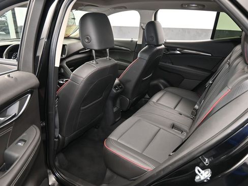 Used 2023 Buick Envision Essence w/ Technology Package I image 40