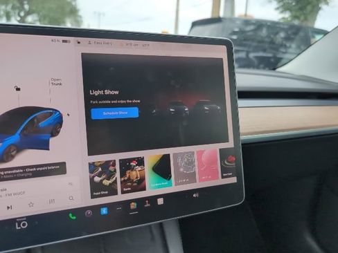 Used 2022 Tesla Model 3 Long Range AWD/4WD image 18