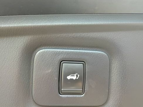 Used 2017 INFINITI QX60 Luxe AWD/4WD image 11